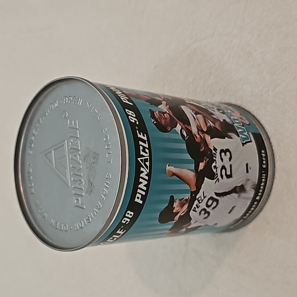 World Series Champions Major League Baseball Cards ⚾️ In A Can - Picture 6 of 13